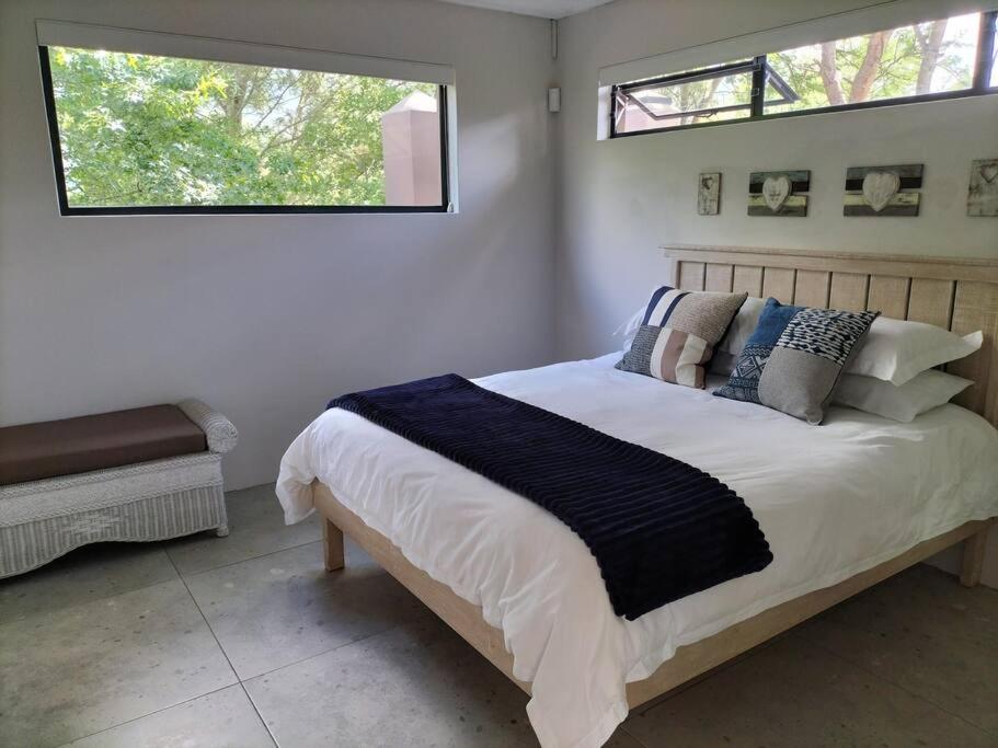 Scenic Peaks, Swellendam Apartment Bagian luar foto